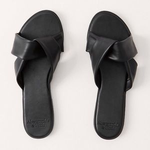 Black leather Abercrombie slides
